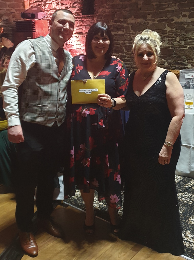 mellors-christmas-party-2019-awards-1