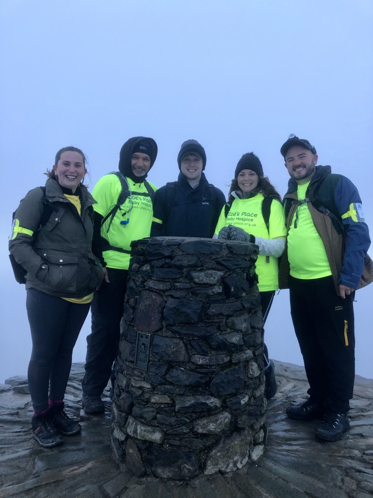 snowdon-sunrise-challenge-team